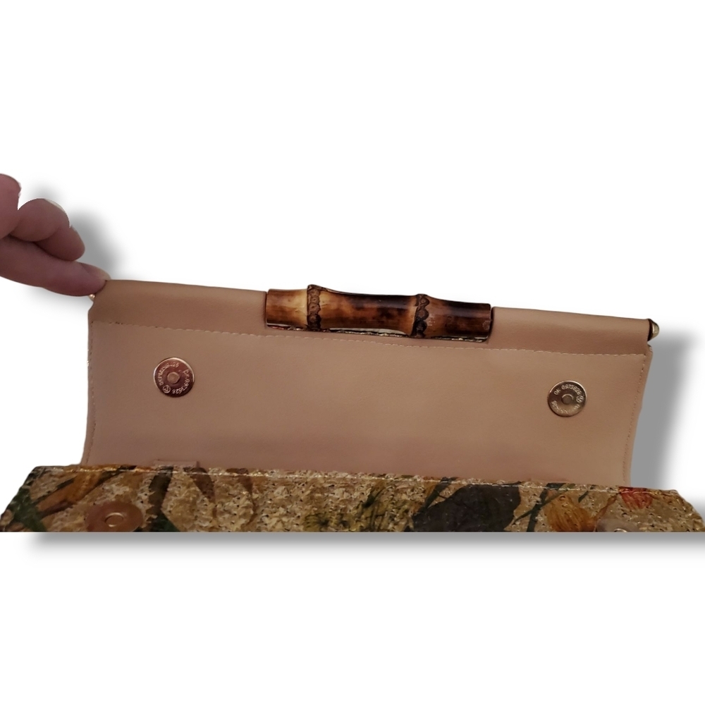 Sondra Roberts Tropical Bamboo Jungle Artistic Clutch with Magnetic Closure - Picture 6 of 13